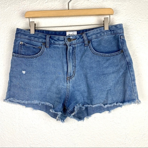 RVCA Boyfriend Distressed Denim Shorts size 30 - Picture 1 of 14